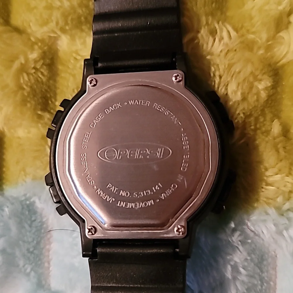PEPSI 5.313.141 Glow Two Tone Quartz‎ Digital Men's Watch New Battery